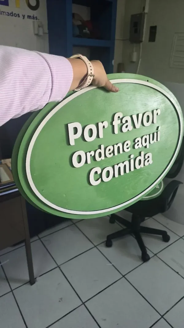 rotulo-de-madera-personalizado